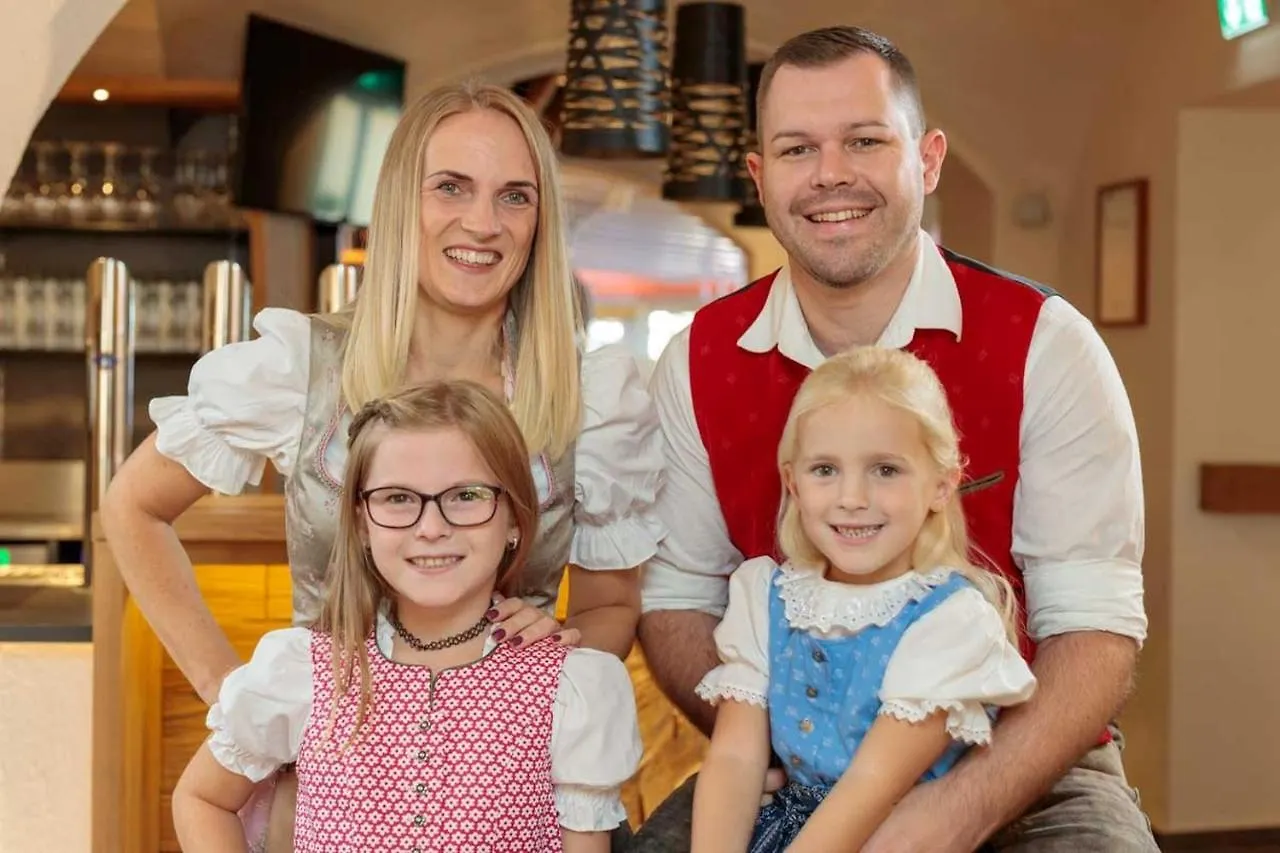 Hotel Pockinger Hof Pocking   Pocking (Passau)